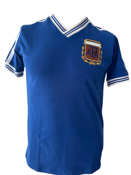 🇦🇷 ¡Jersey Retro Argentina 1990 - La Magia de Maradona! ✨
