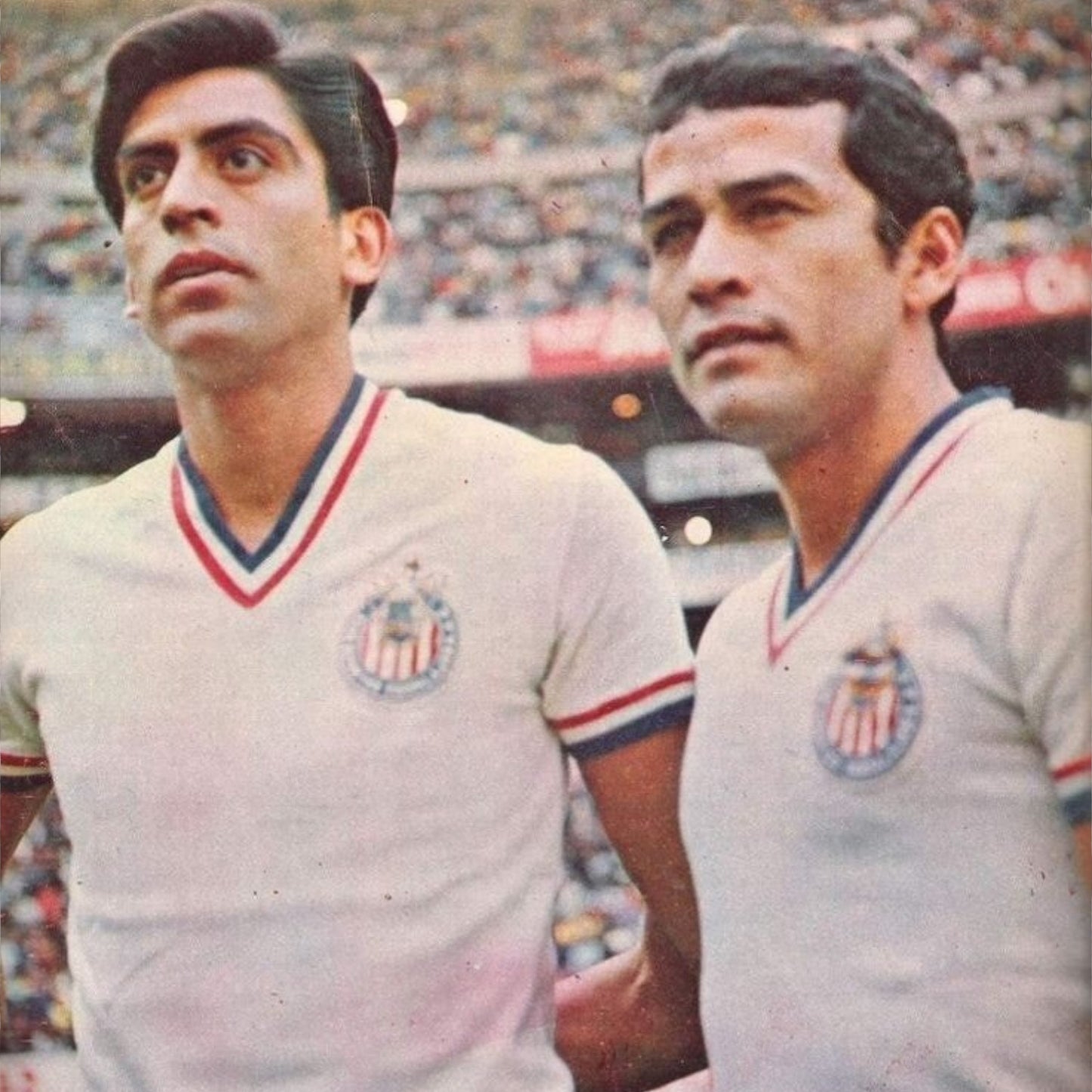Jersey Retro Chivas 1967 – La historia de las Chivas comienza aquí 🔴⚪