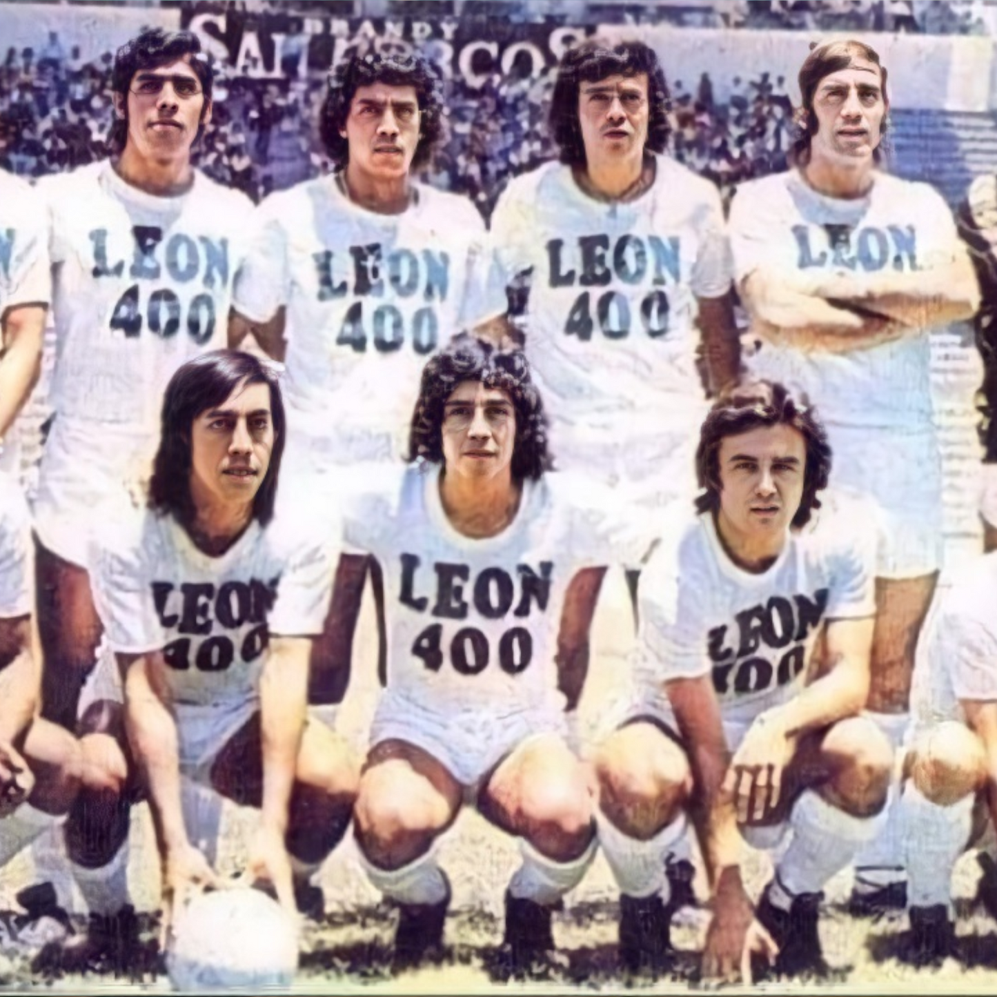 Jersey Retro Club León Edición 400 Blanca – Un homenaje a la historia de La Fiera 🦁💚