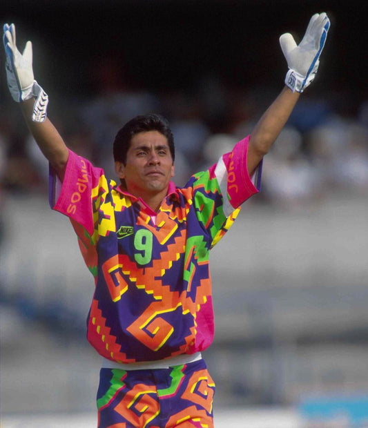 Jorge Campos: “El arquero extravagante y sus icónicas playeras”